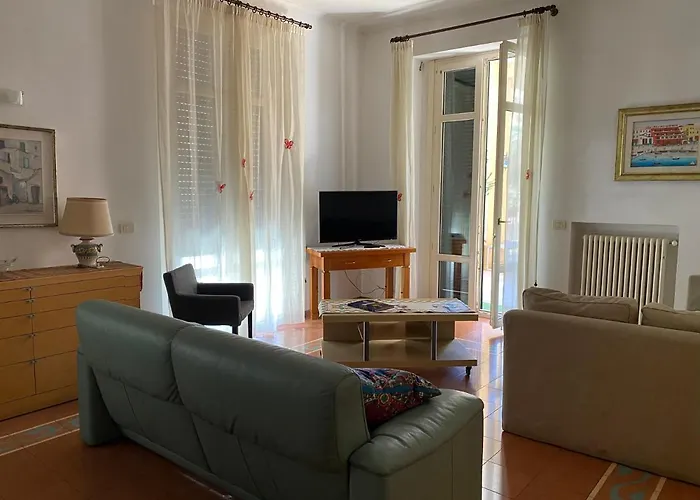 Home Toledo 355